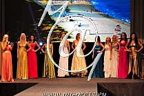 Deset finalist Miss Universe Slovenia 2014