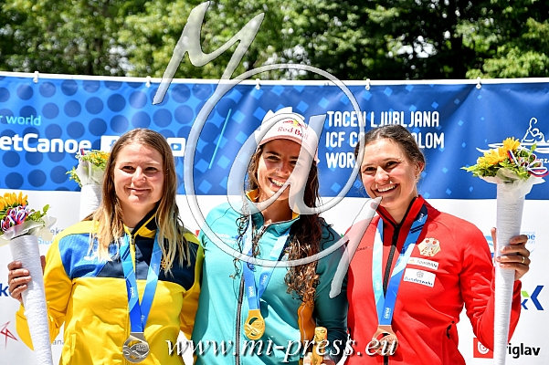 Viktoriia US -UKR Ukrajina-, Jessica FOX -AUS Avstralija-, Elena LILIK -GER Nemcija-