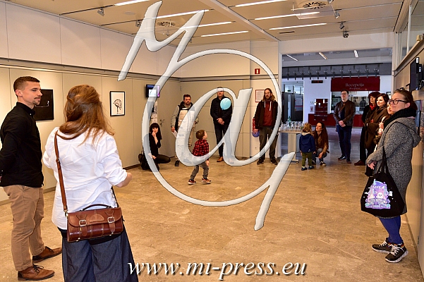 Natasa Kupljenik Art Exhibition 