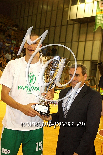 Jure BALAZIC -KK Krka drzavni prvak Slovenije 2009-2010