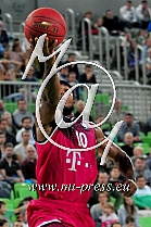 Eugene LAWRENCE -Telekom Baskets-