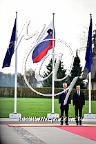 Jensa STOLTENBERG -generalni sekretar zveze NATO-, Marjan SAREC -predsednik vlade Slovenije-