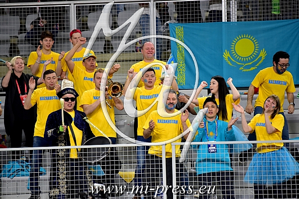 Kazahstan Fans