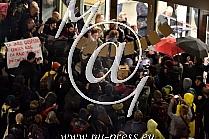Protesti ob odprtju Centra Rog