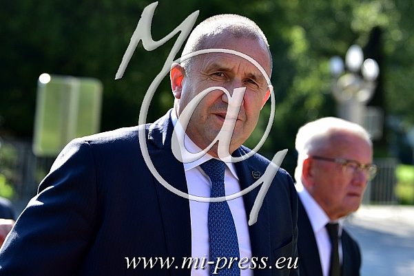 Rumen RADEV -Predsednik Bolgarije-